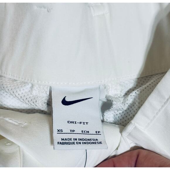NWT Nike Dri-FIT Victory 5" Women's Golf Shorts Size Extra Small White Athletic - Picture 6 of 12